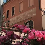 Altes Handelshaus Guest house Plauen