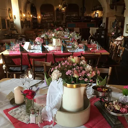 Altes Handelshaus Gasthof Plauen