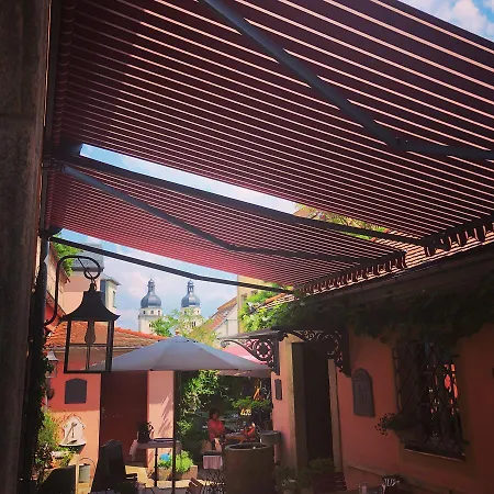 Altes Handelshaus Плауэн