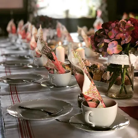 Гостевой дом Altes Handelshaus 3*