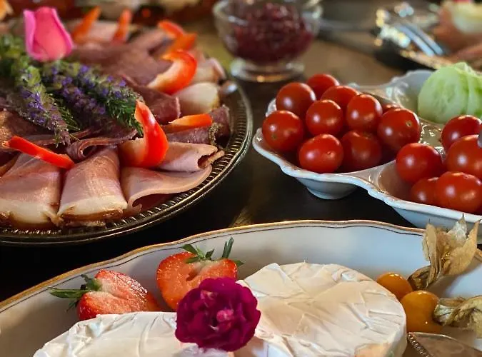 Altes Handelshaus פלאואן